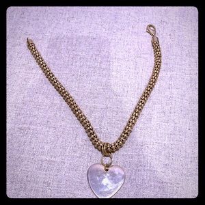 A cute heart necklace